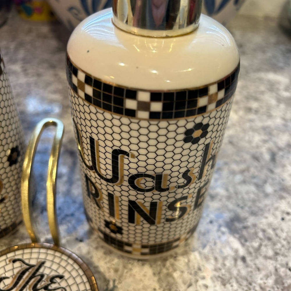 Anthropologie bistro tile Bathroom Set of 3 - Picture 6 of 7